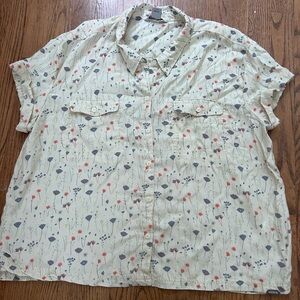 Ascend cream floral lightweight button up shirt Size XXL #summer #cottagecore
